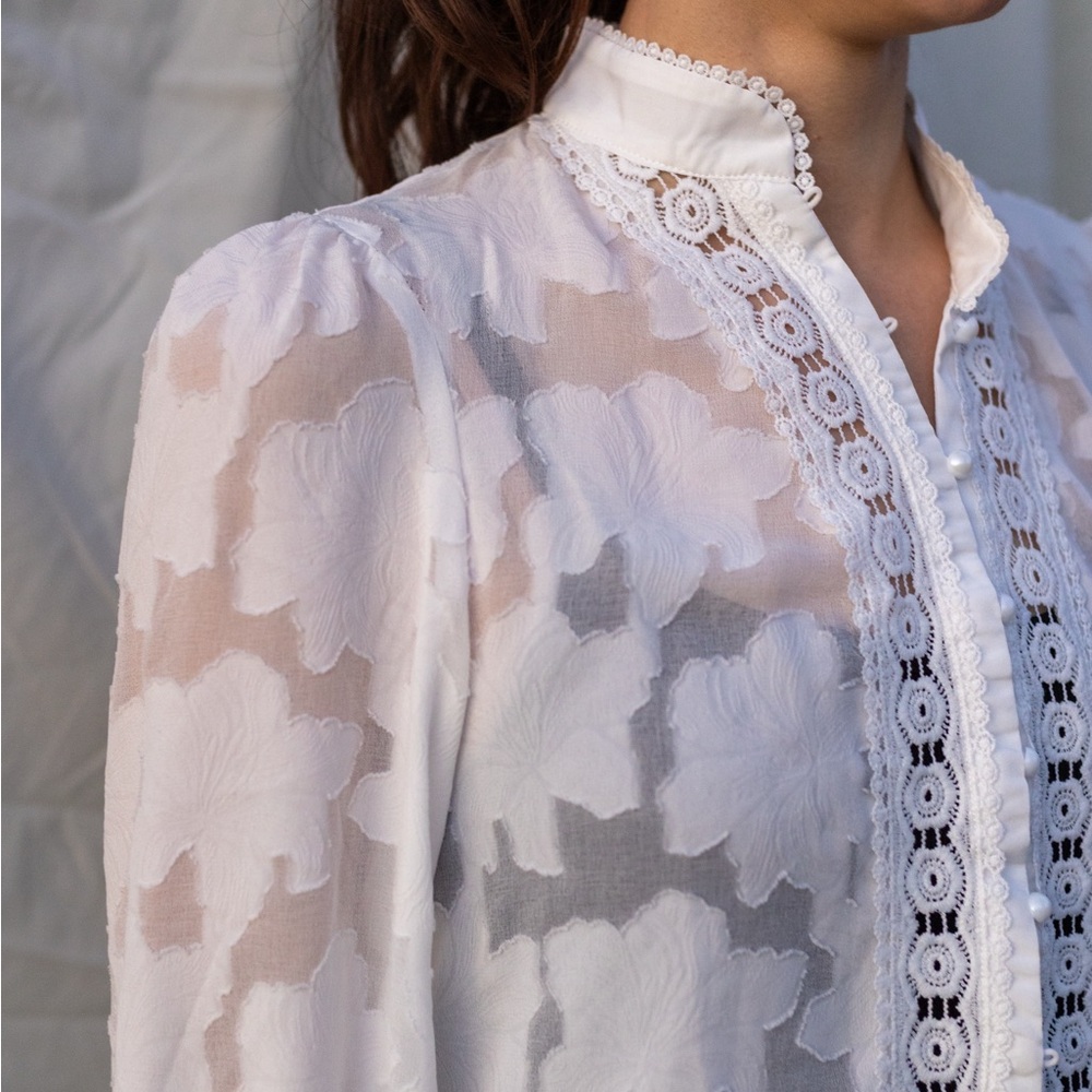 High collared White Lace Blouse
